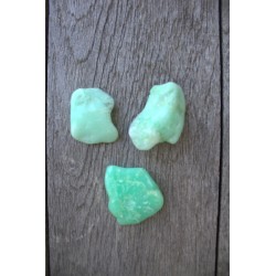 Chrysoprase pierre roulée verte 2