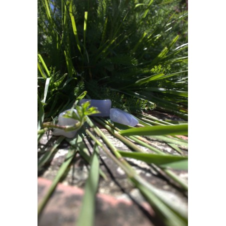 Calcédoine BLEUE pierre roulée