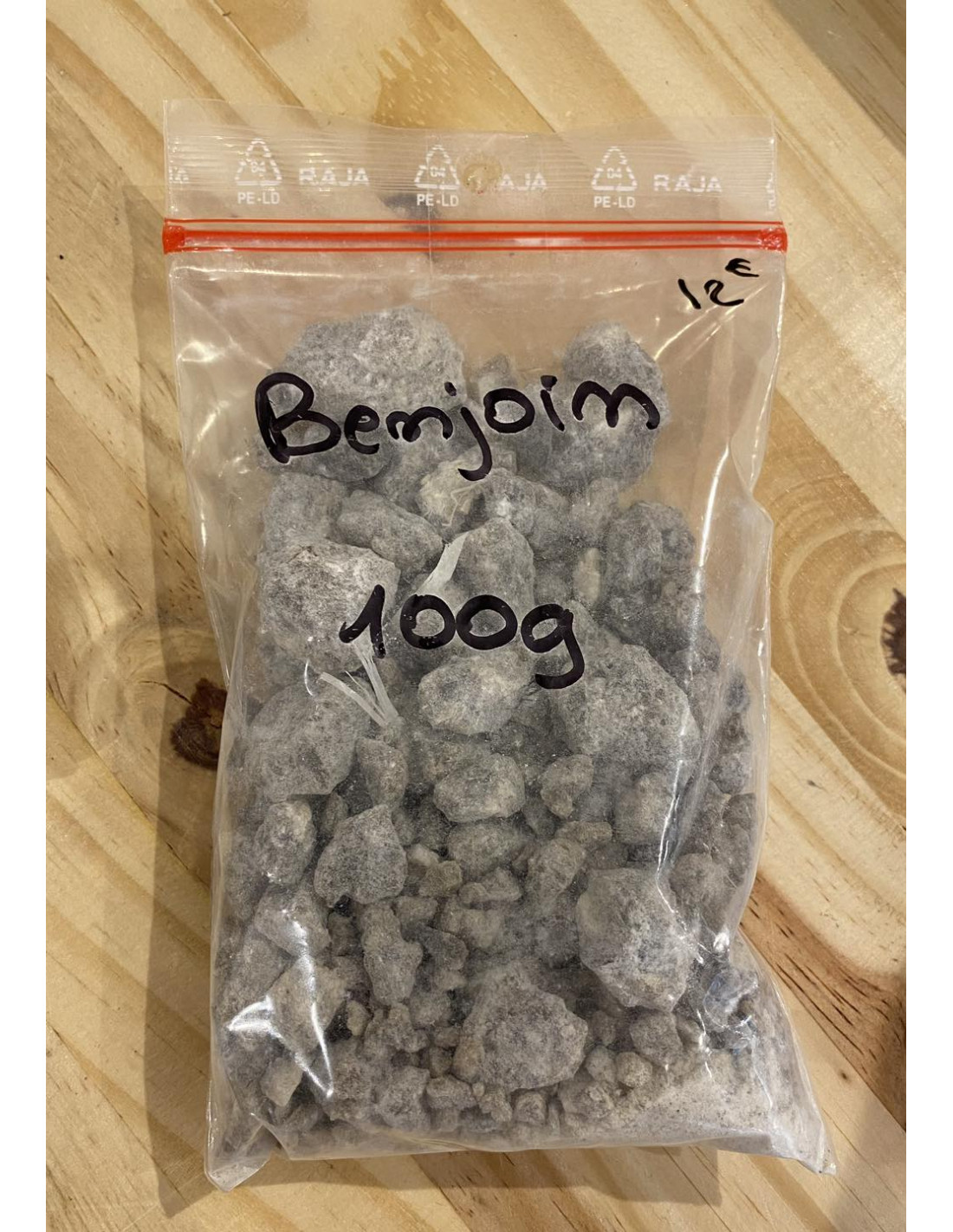 Échantillon encens 10 g Benjoin noir CO000276