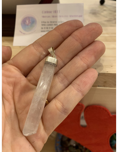 Pendentif Kunzite blanche