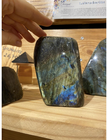 Bloc Labradorite poli 670gr