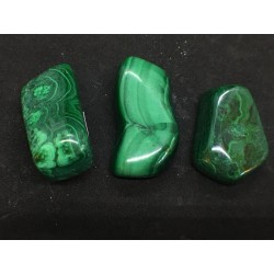 malachite pierre roulée 2